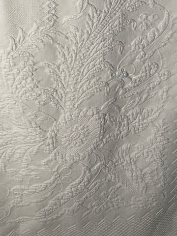 Marseille Counterpane Bed Covering