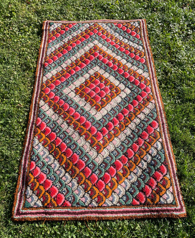 Exceptional Fish Scale Hooked Rug - New Brunswick. SOLD – Carol Telfer ...